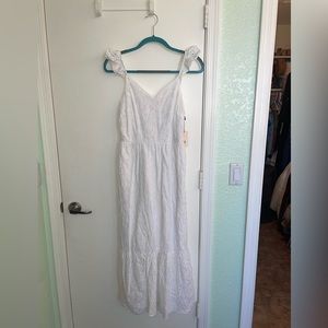 White max dress with ruffles